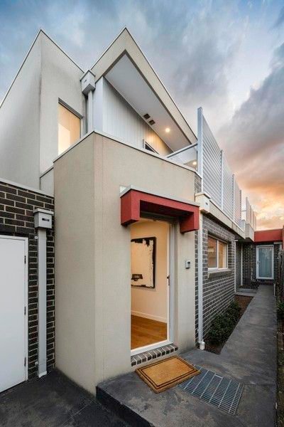 5/1 Lake Grove, VIC 3058