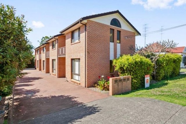 2/15 Woonona  Parade, NSW 2517