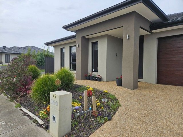 45 Greenwich Drive, VIC 3806