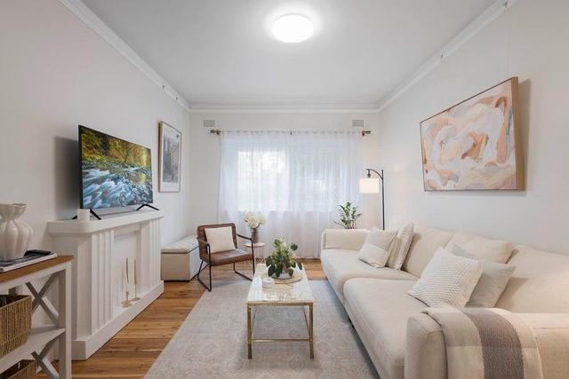 2/10A Yeo Street, NSW 2089