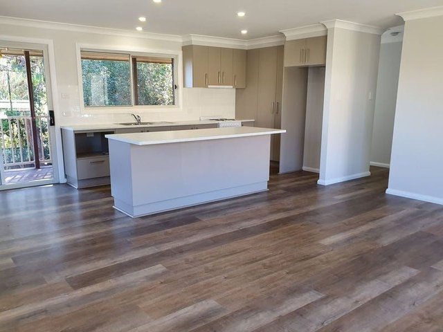 1/42 Engesta Avenue, NSW 2570