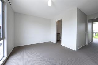 Bedroom 2 (2012-11-21)