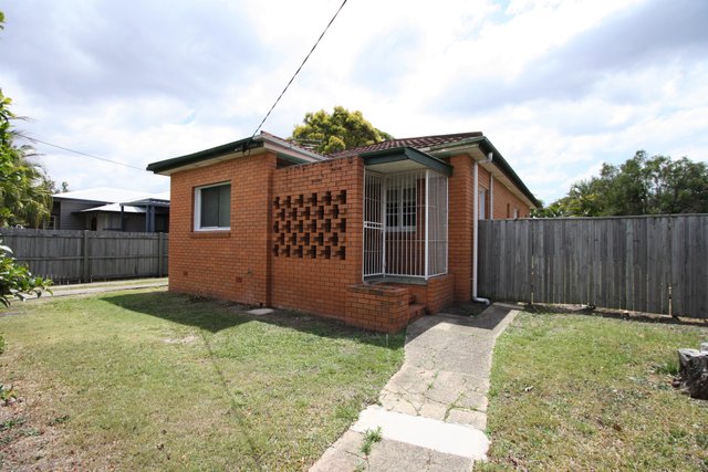 80 Broadwater Rd, QLD 4122
