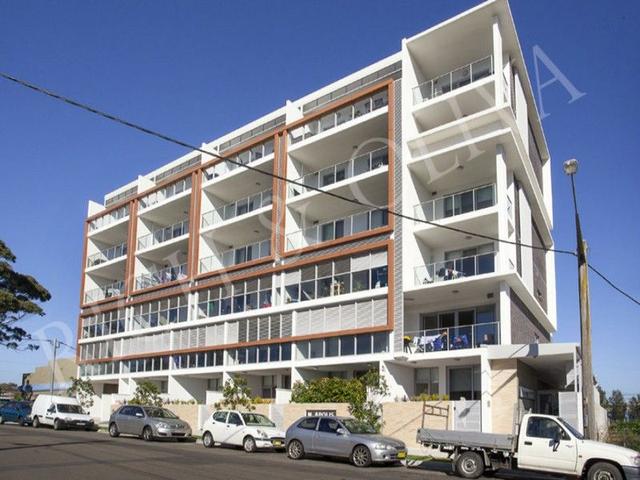 102/4 Broughton Street, NSW 2193
