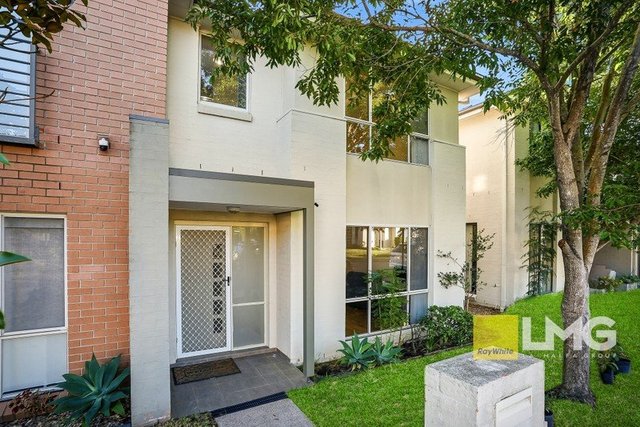17 Castle Street, NSW 2144