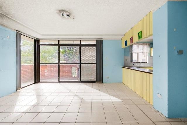 1/32 Hill Street, NSW 2166