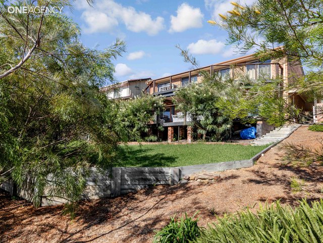 64 Coogee Street, NSW 2537