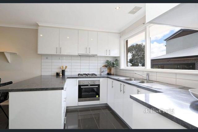 4/23 McCubbin Street, VIC 3125