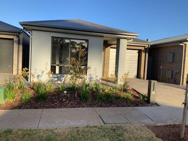 16 Waratah  Avenue, SA 5121