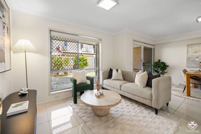 3/12 Joyce Street, QLD 4108