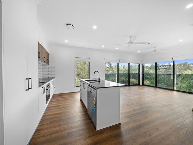 96 River Cove Circuit, QLD 4503