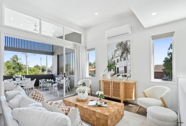 2/27 Ferguson Avenue, QLD 4215