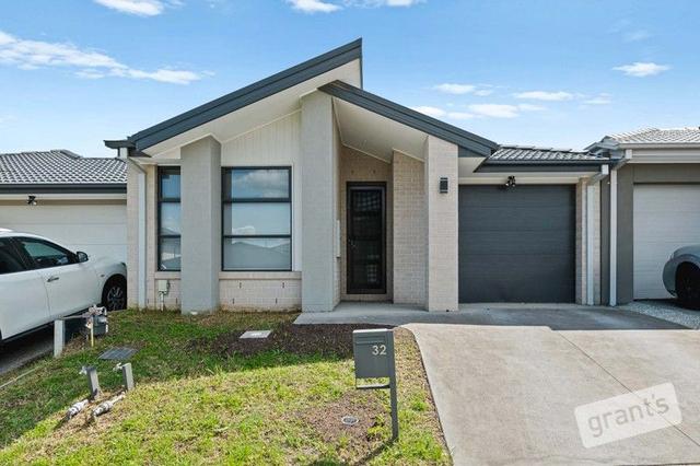 32 Lexington Parade, VIC 3806