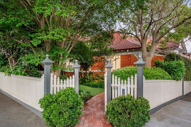 13 Yarra Street, VIC 3122