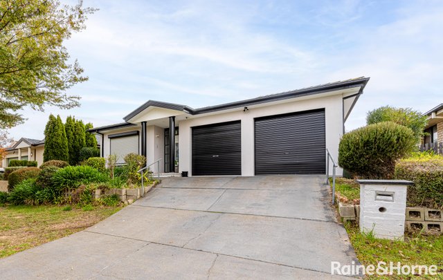 7 Rollston Street, ACT 2914