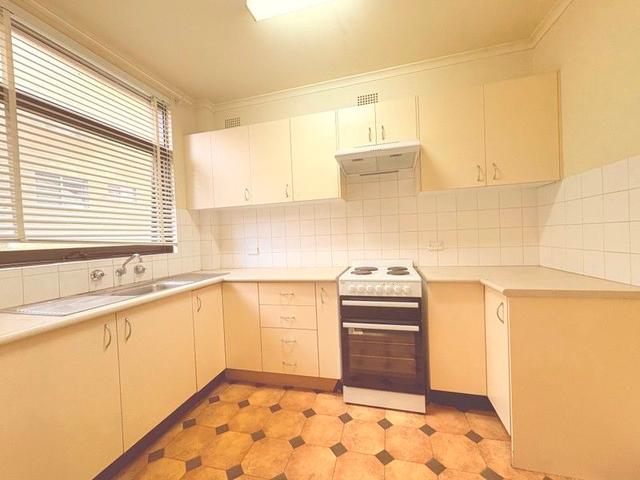 2/12 Station Street, NSW 2114