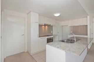 Kitchen (2013-06-12)