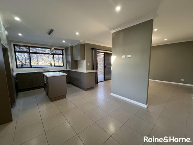 5 Gregory Place, NSW 2800