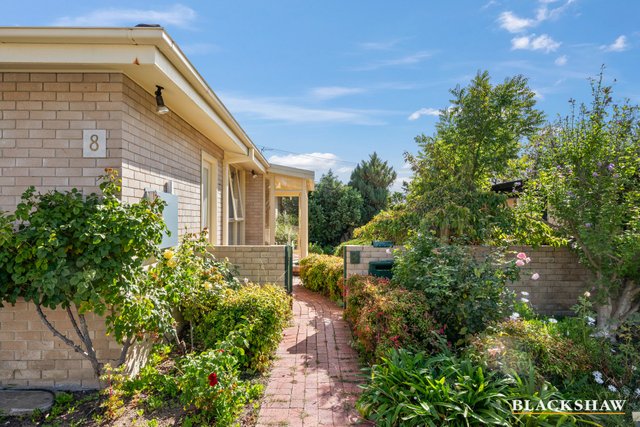 8 Parry Place, ACT 2607