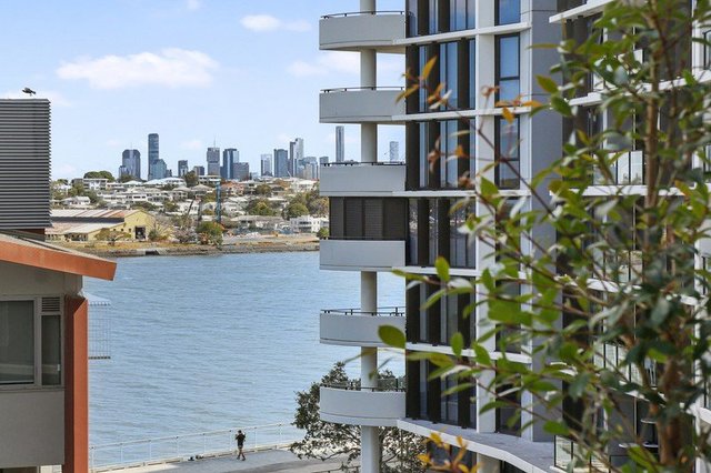 4082/37C Harbour Road, QLD 4007