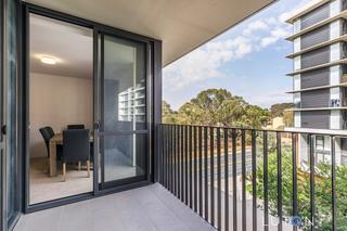 Balcony (2020-01-23)