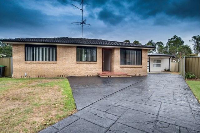 10 Danube Place, NSW 2759