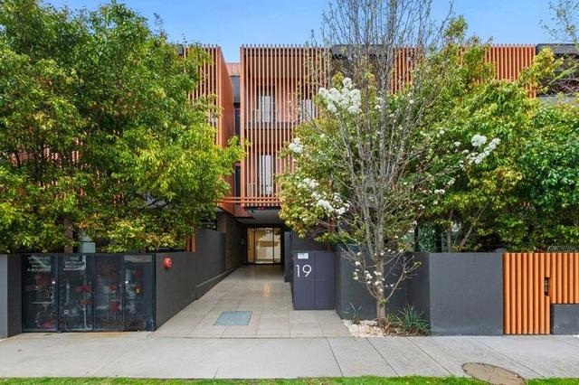 116/19 Hall Street, VIC 3192