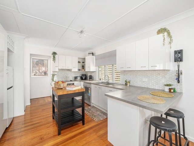 15 Arundal Street, QLD 4017