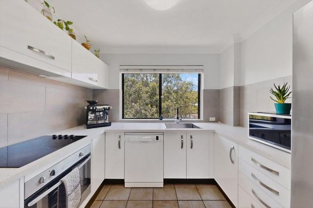 8/4 Rosemount Terrace, QLD 4030