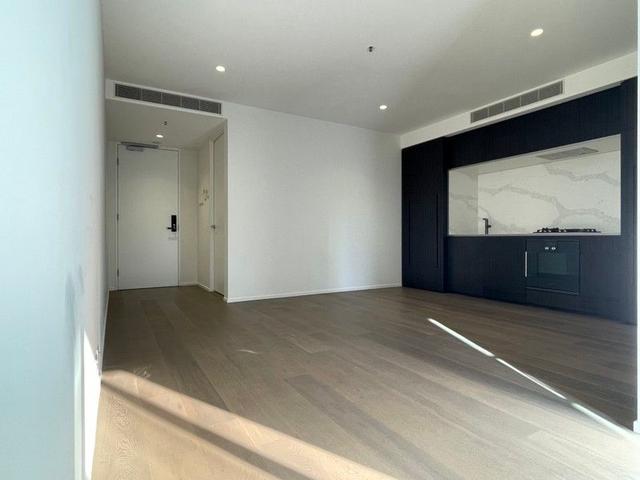 703/627 Victoria Street, VIC 3067