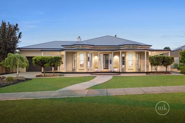 30 Flaxen Hills Road, VIC 3754