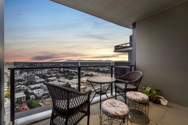 13102/1 Cordelia Street, QLD 4101