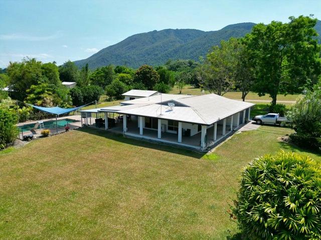 7 Bosel Ct, QLD 4854