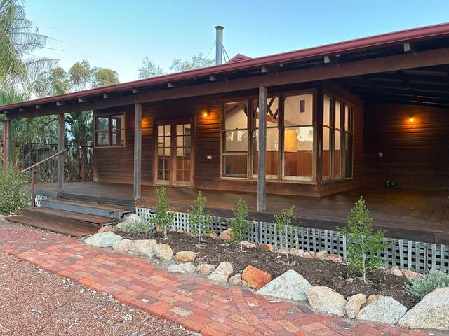 61 Trews Road, WA 6302