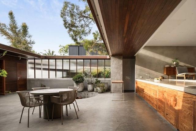 16 Lodge Street, QLD 4066