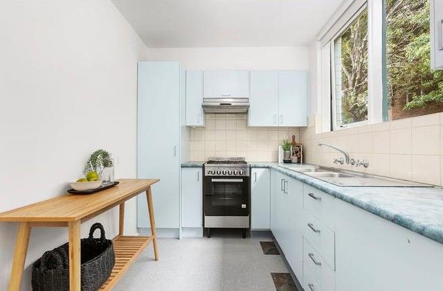 4/15 Cardigan Street, VIC 3183