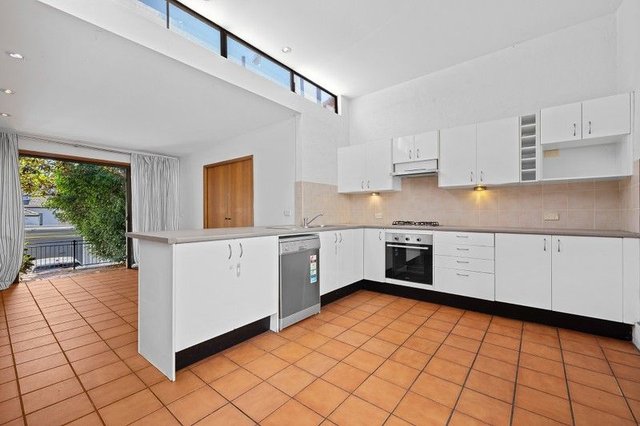 22 MacDonald Street, NSW 2021