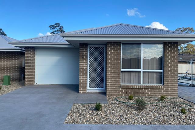 7/95 Albatross Road, NSW 2541