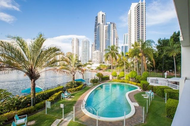 12/30 Watson Esplanade, QLD 4217