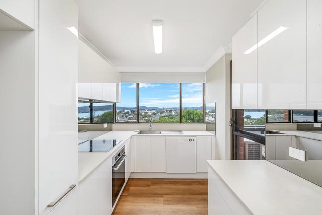 4/3 Joseph Lloyd Close, NSW 2250