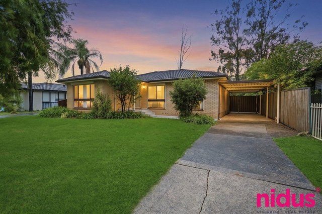 27 Hennesy Crescent, NSW 2770