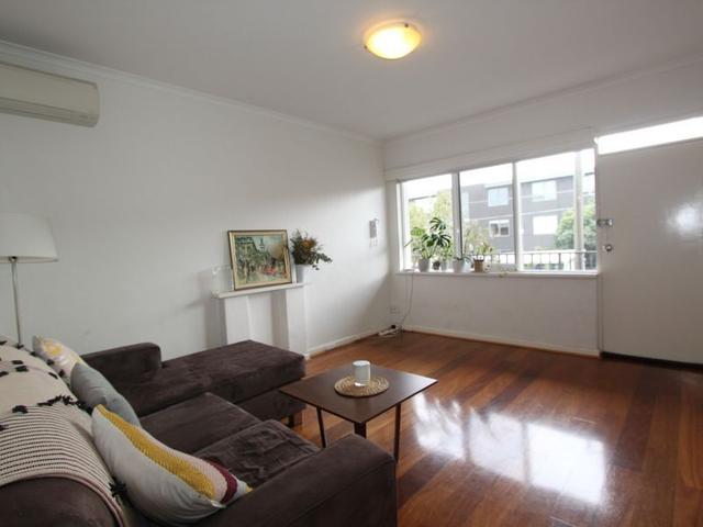 8/76 Westbury Street, VIC 3183