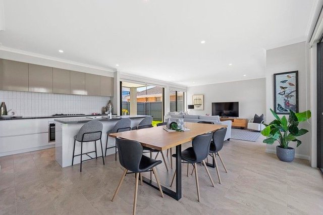 187 Warrigal Road, VIC 3192