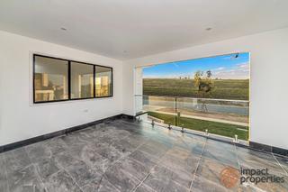 Balcony (2019-11-01)