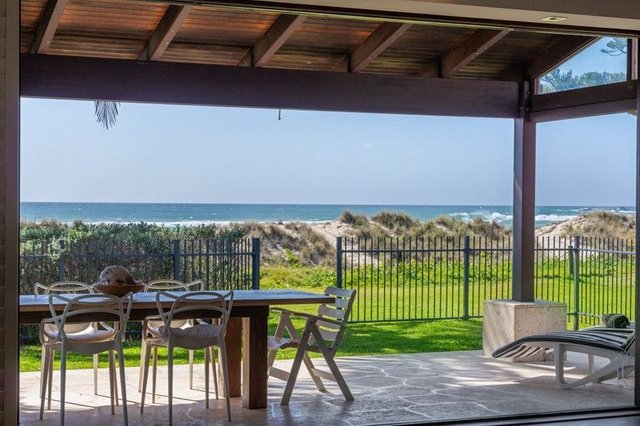 27 Jefferson  Lane, QLD 4221