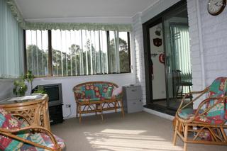 Sun room (2010-04-17)