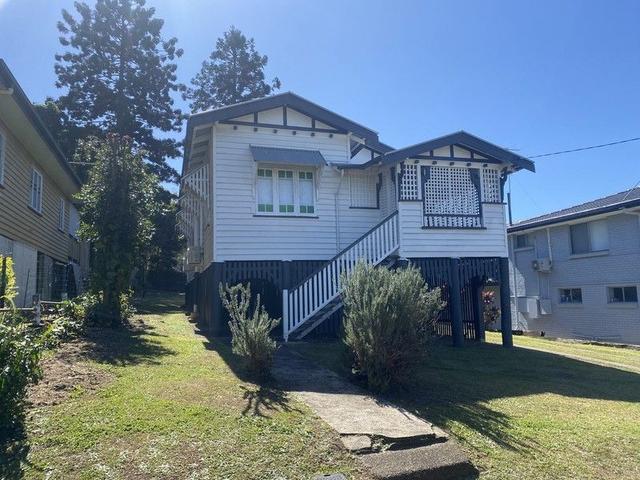 16 Hamlet Street, QLD 4103