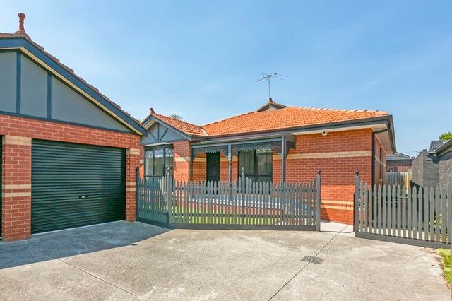 2/61 Barton Street, VIC 3073