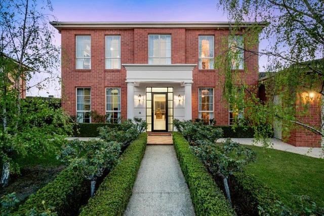 9 Lipizzaner Court, VIC 3216