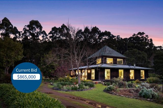 27 Clarrie Jones Place, WA 6260